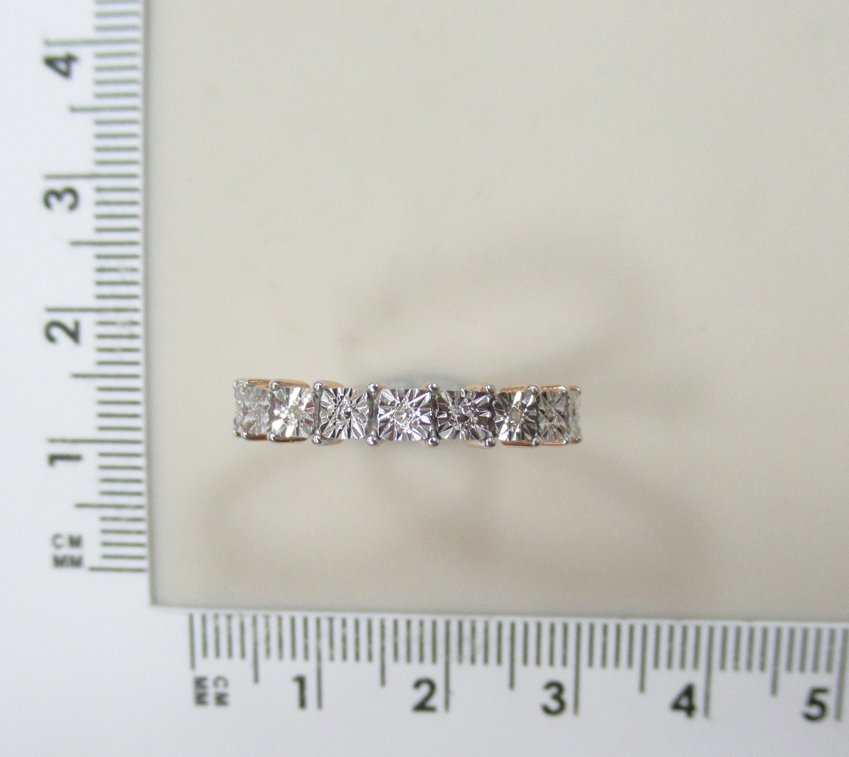 Серебряное кольцо с бриллиантами